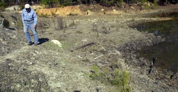 Disappearing irrigation ponds during the 2002 drought